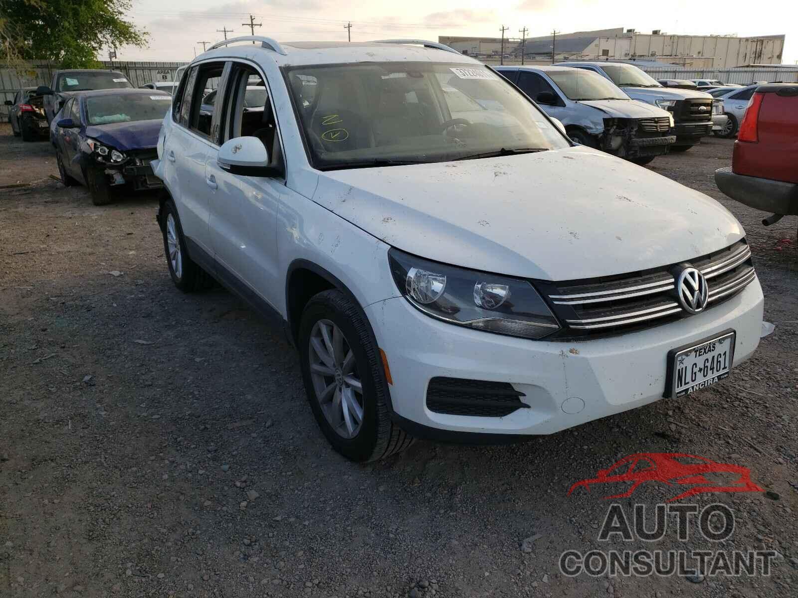 VOLKSWAGEN TIGUAN 2017 - WVGRV7AX0HW505991