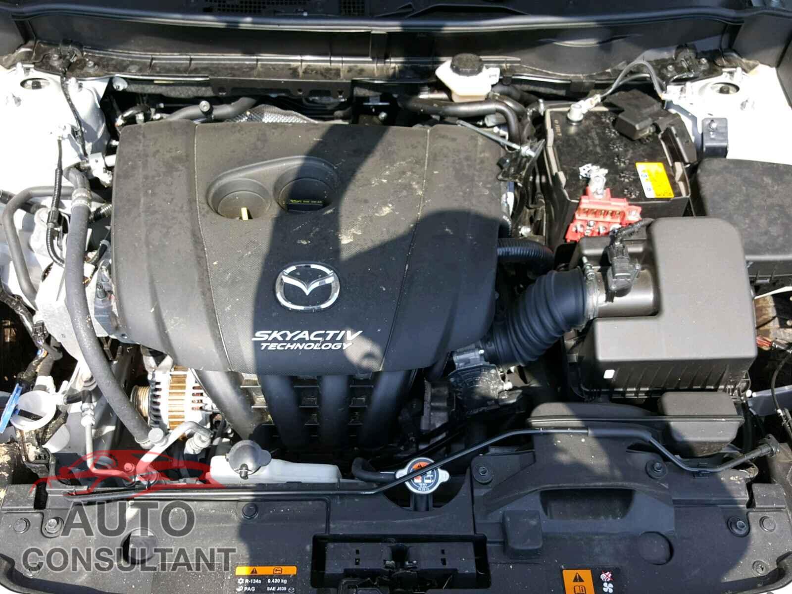 MAZDA CX-3 2018 - JM1DKFB74J0316446
