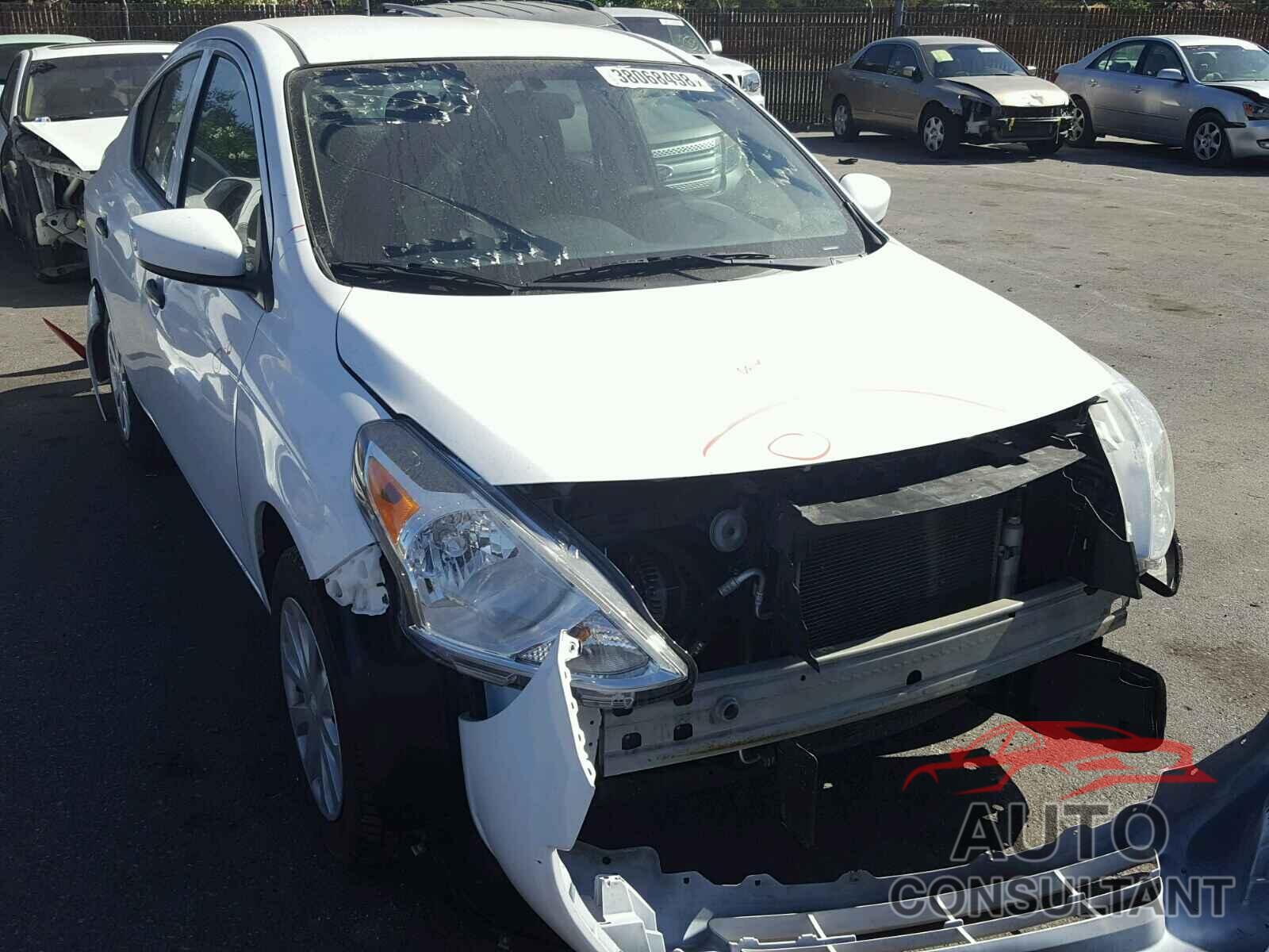 NISSAN VERSA 2016 - 3N1CN7APXGL850768