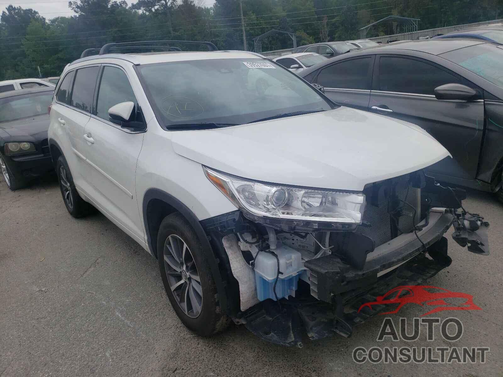 TOYOTA HIGHLANDER 2018 - 5TDKZRFH0JS287922