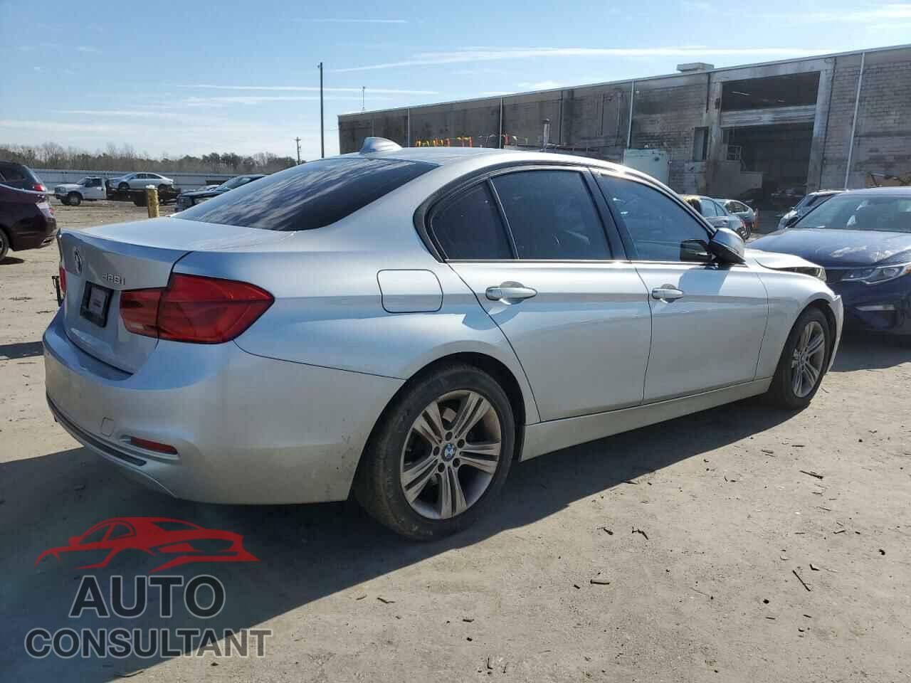 BMW 3 SERIES 2016 - WBA8E9G52GNT82438