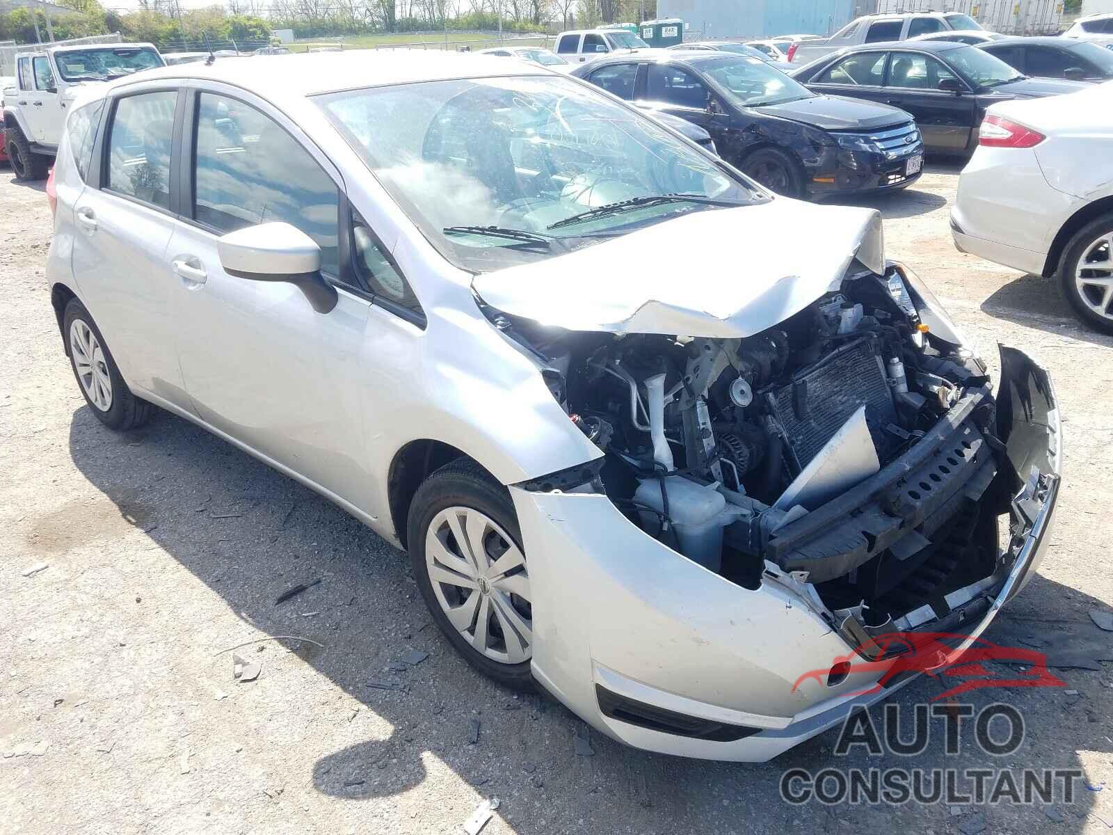 NISSAN VERSA 2018 - 3N1CE2CP4JL370149