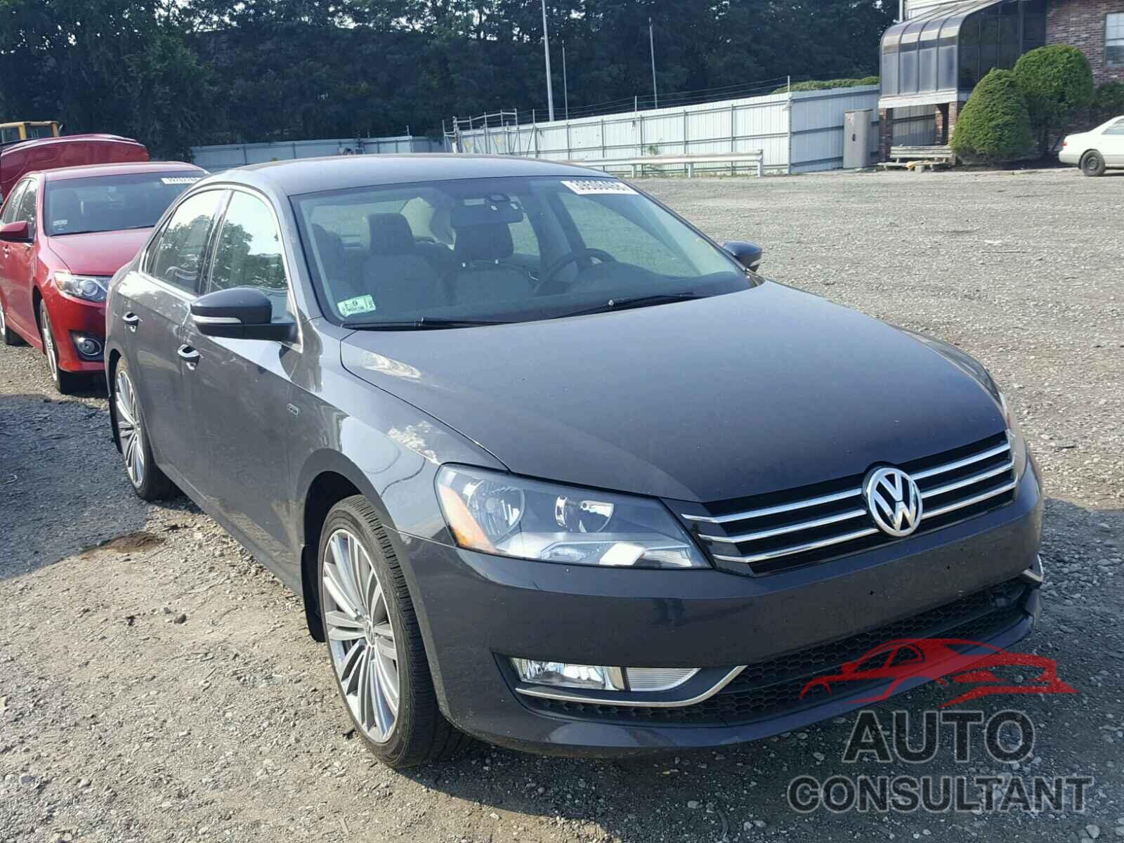 VOLKSWAGEN PASSAT 2015 - 1VWBT7A30FC056056