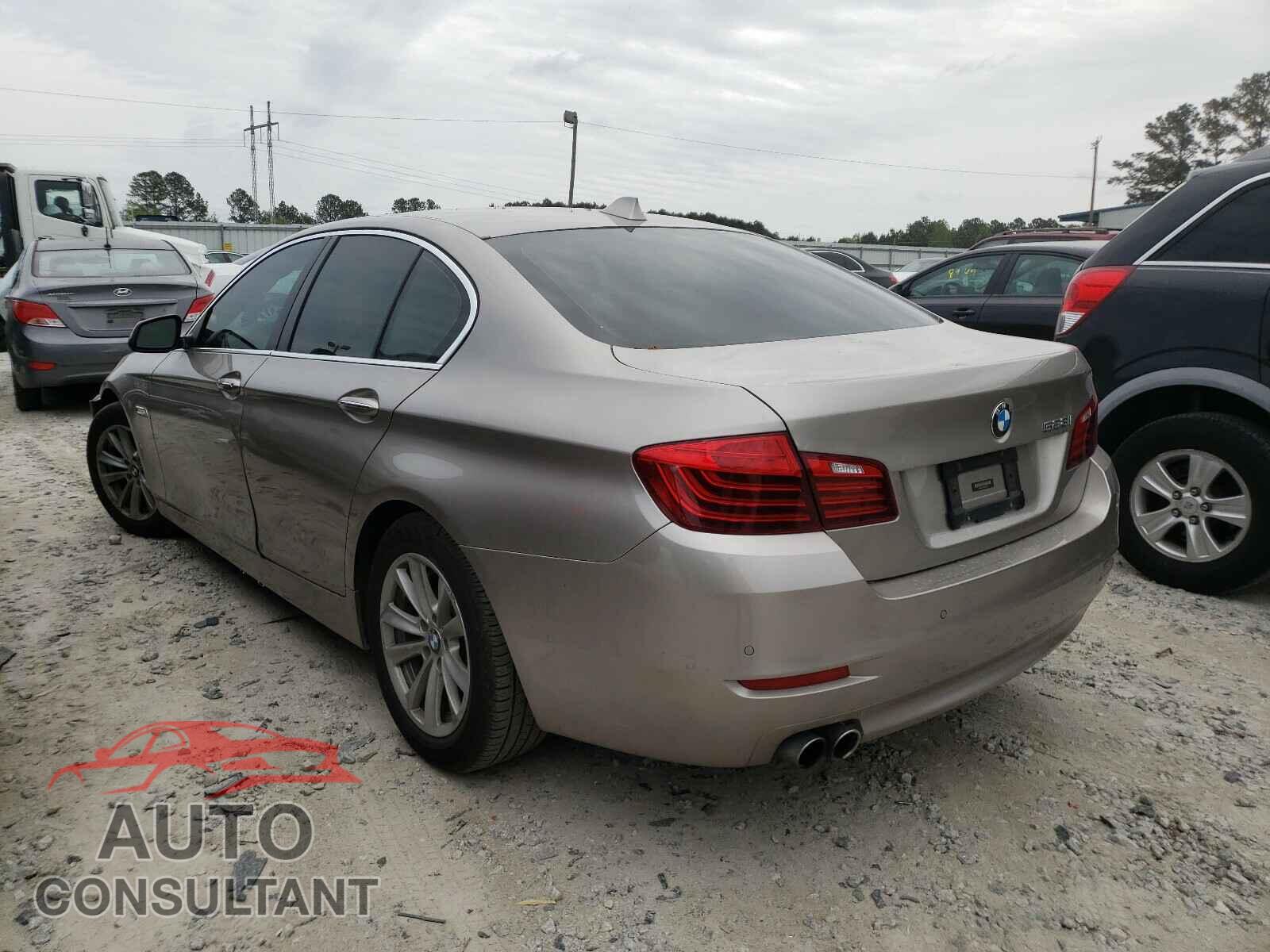 BMW 5 SERIES 2016 - WBA5A5C56GG352425