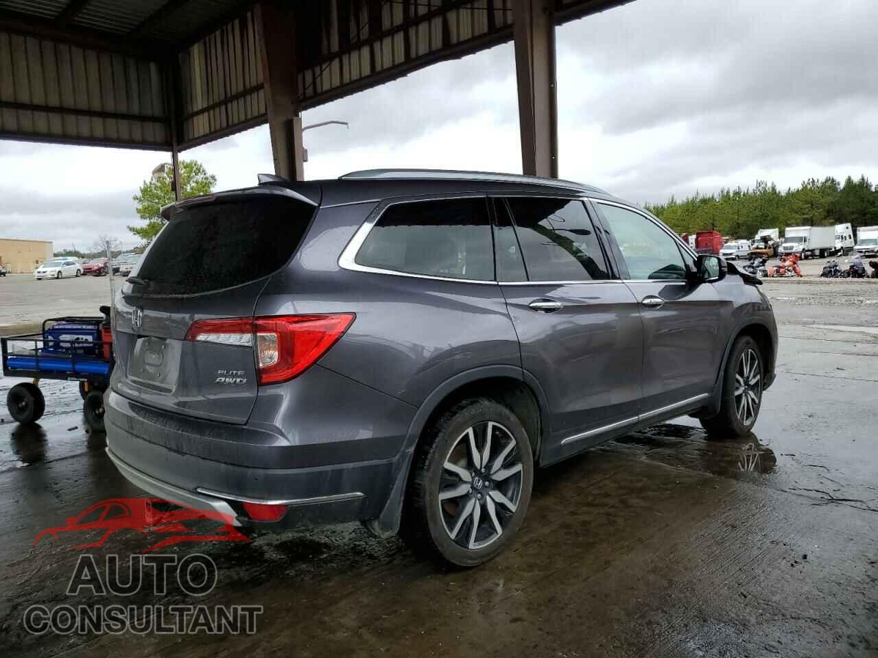 HONDA PILOT 2021 - 5FNYF6H01MB014067