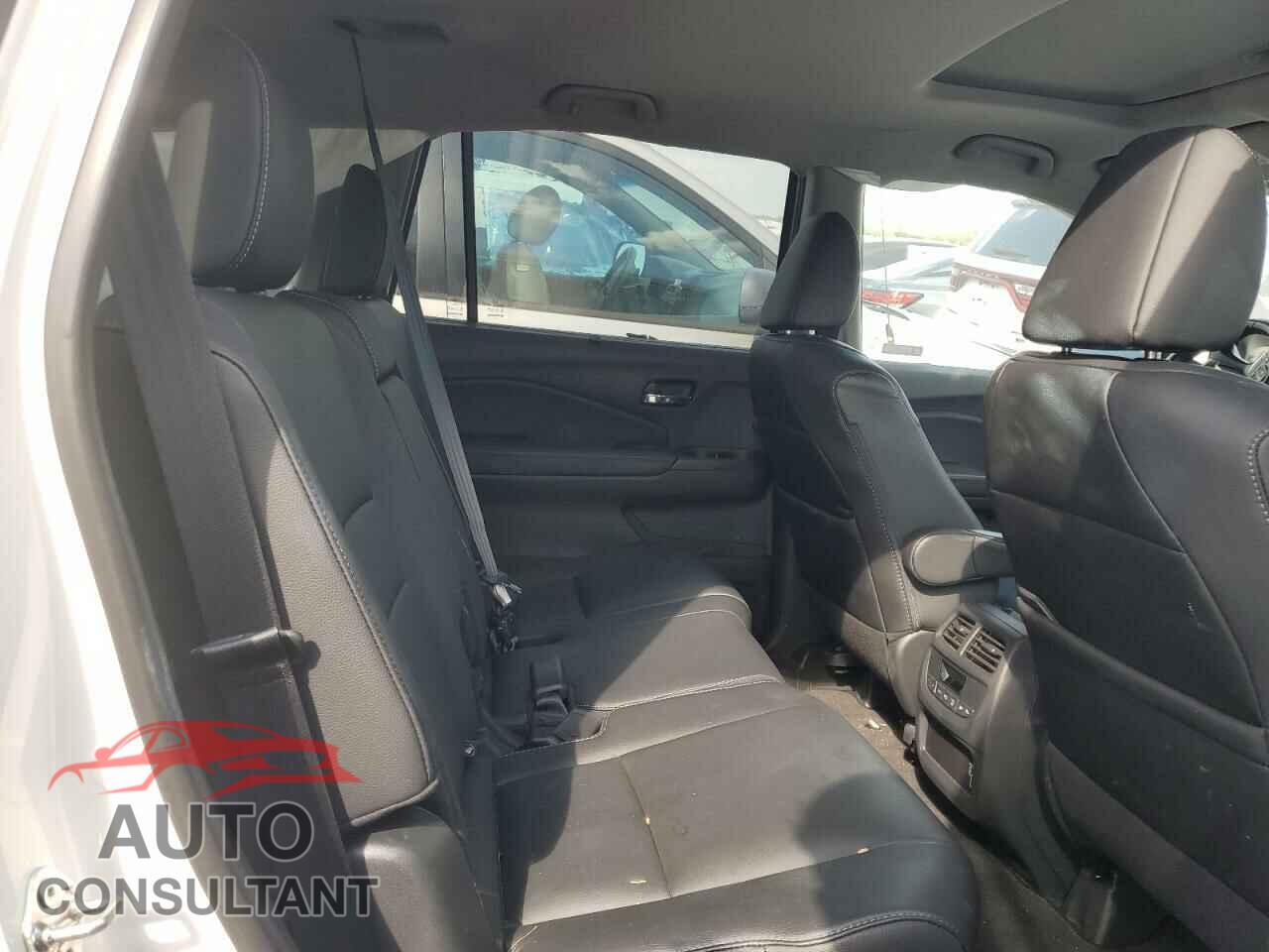 HONDA PILOT 2020 - 5FNYF5H50LB014050