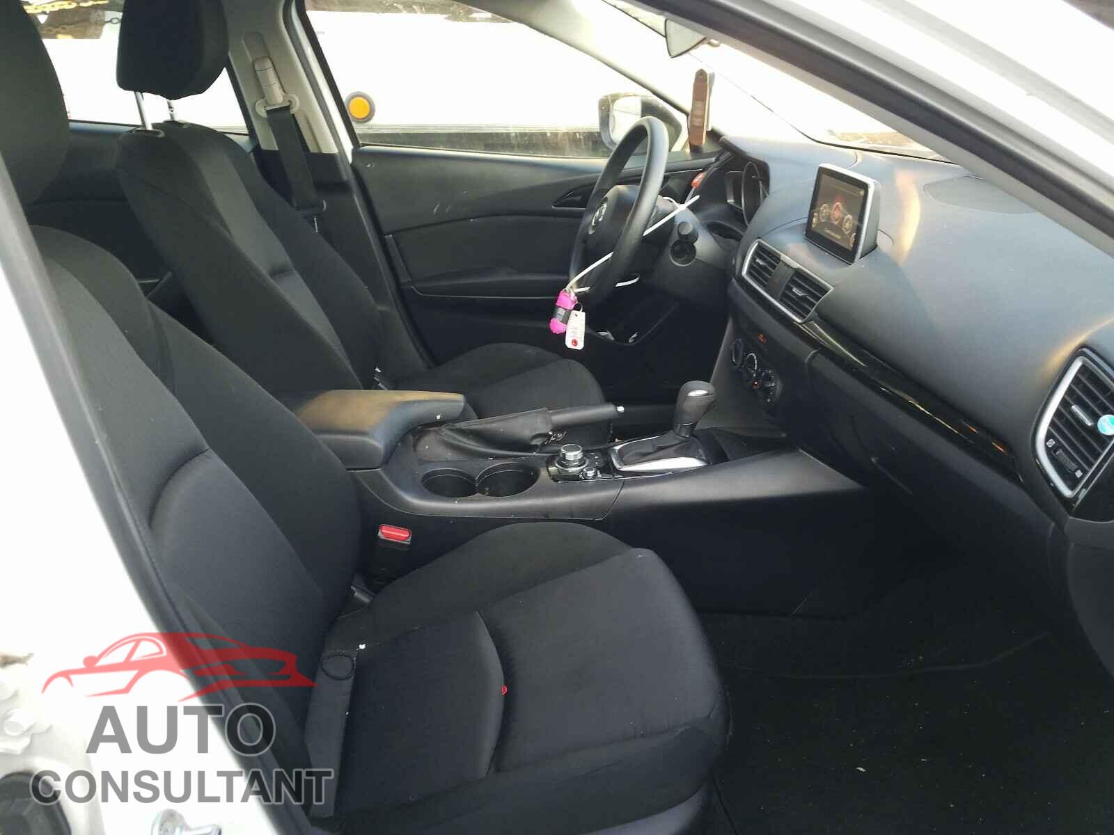 MAZDA 3 2016 - 3MZBM1T71GM243896