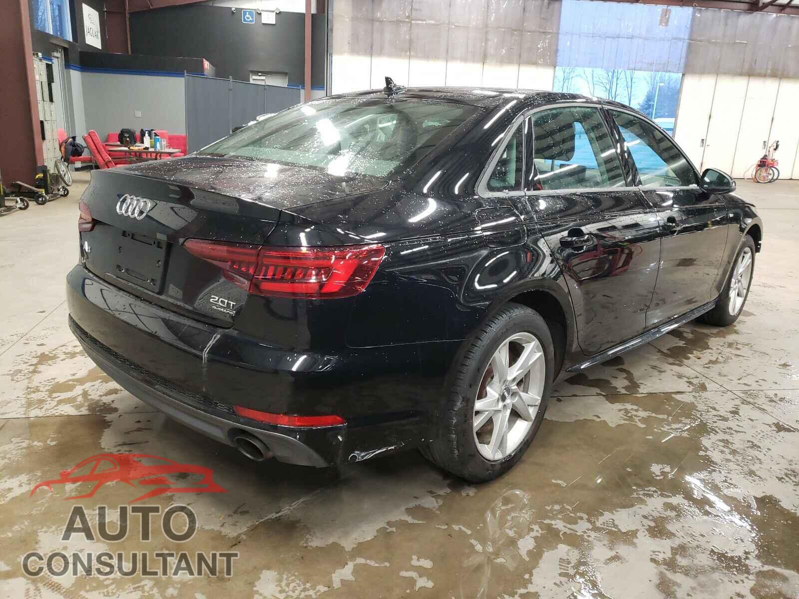 AUDI A4 2018 - WAUDNAF43JA022893