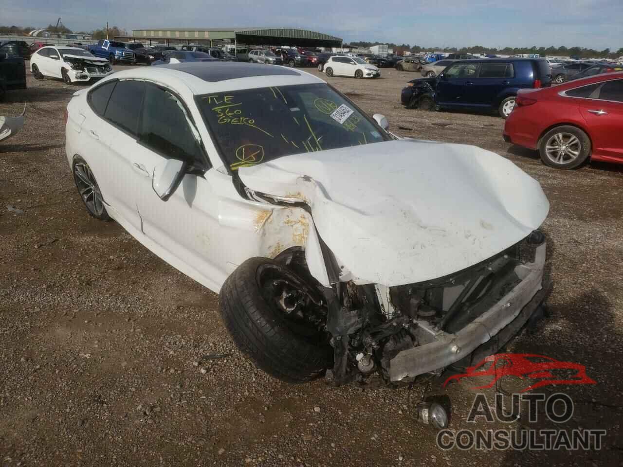 BMW 3 SERIES 2018 - WBA8Y3C50JG451231