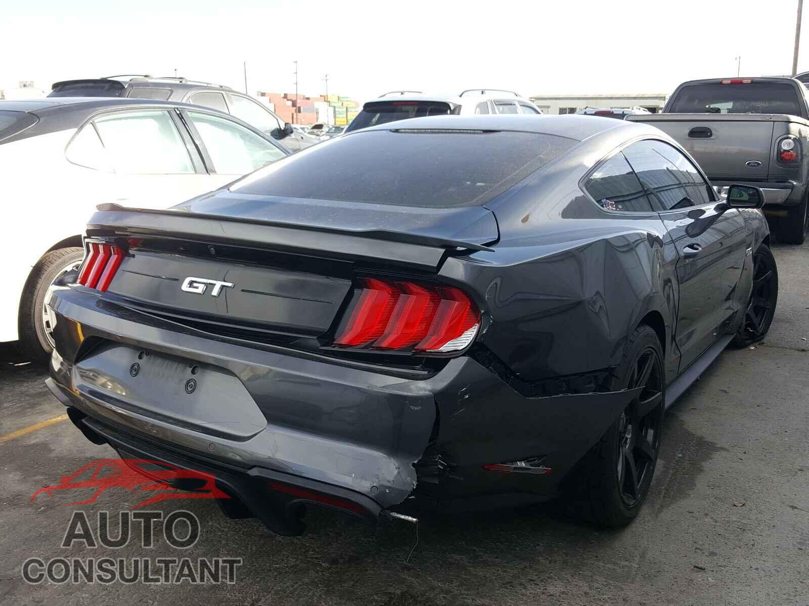 FORD MUSTANG 2018 - 1FA6P8CF6J5117340