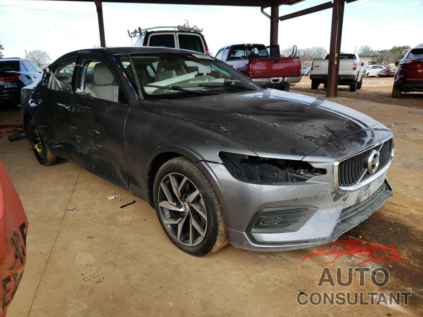 VOLVO S60 2019 - 7JR102FKXKG011012