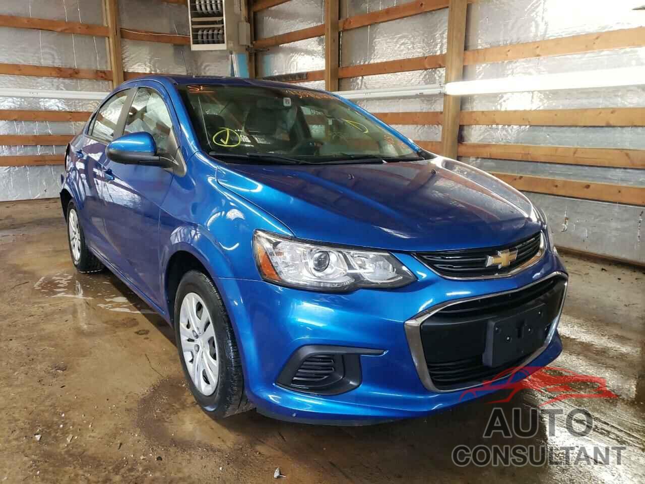 CHEVROLET SONIC 2017 - 1G1JB5SH1H4165244