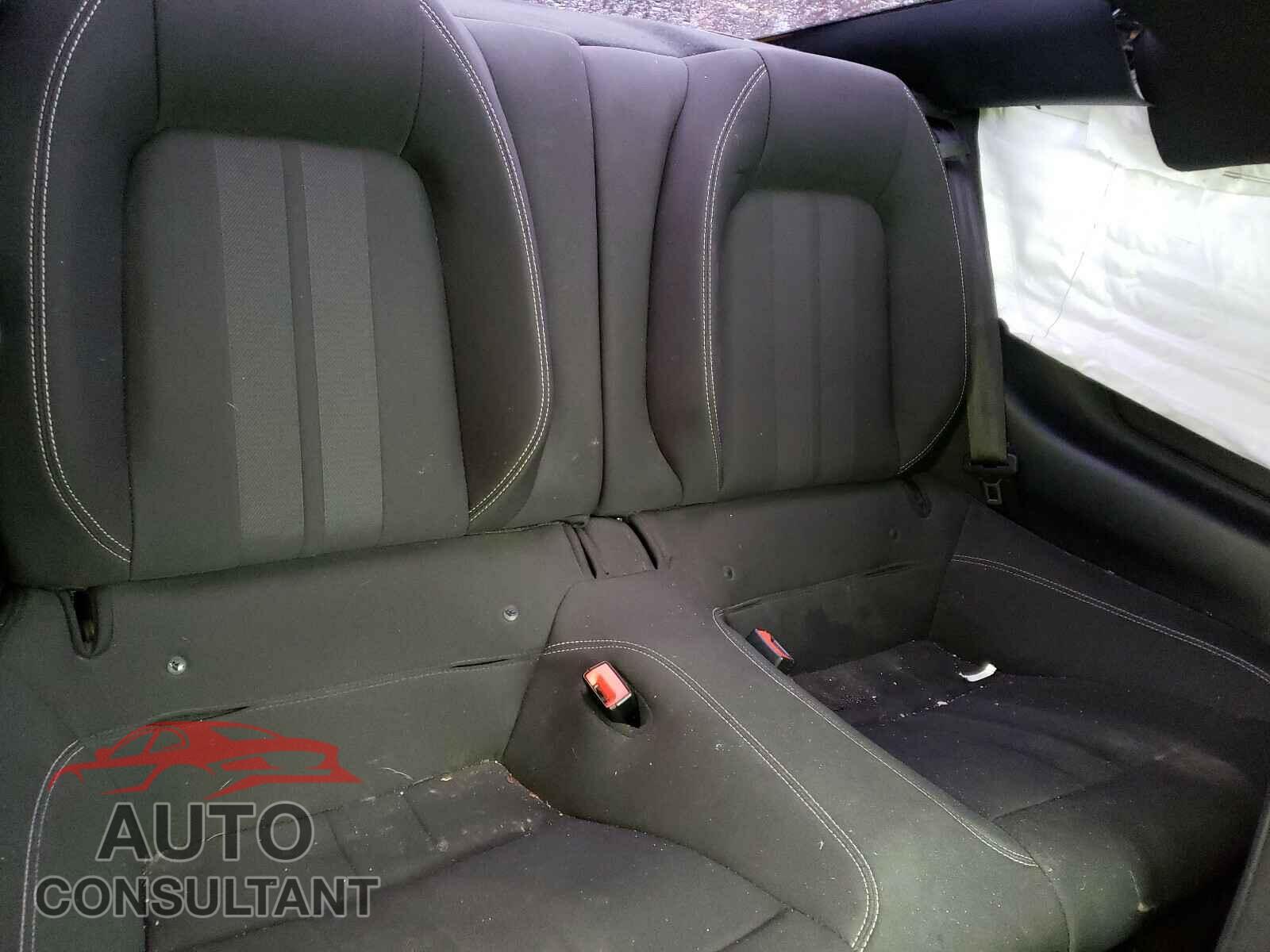FORD MUSTANG 2018 - 1FA6P8CF0J5145134