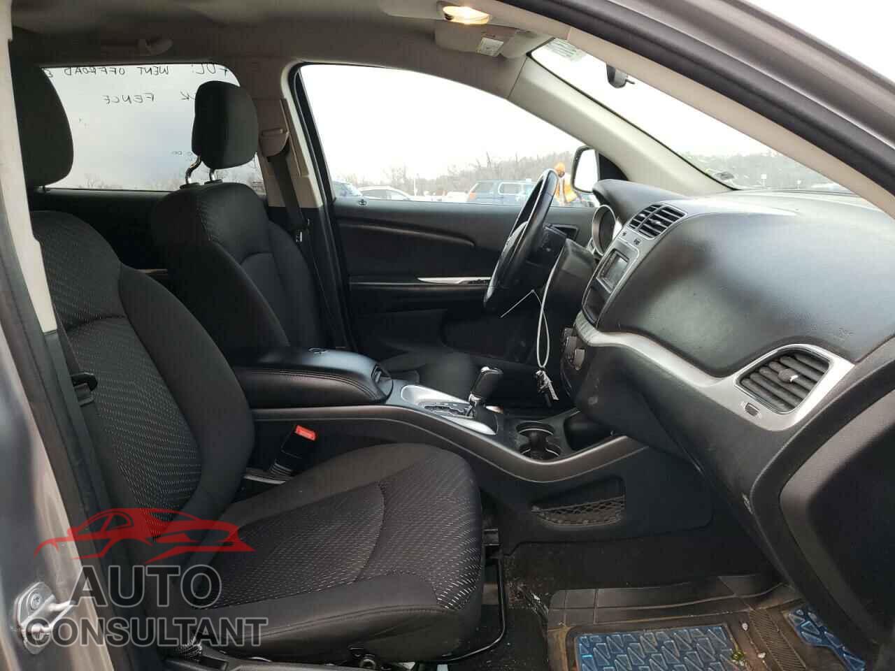 DODGE JOURNEY 2018 - 3C4PDCAB4JT319619