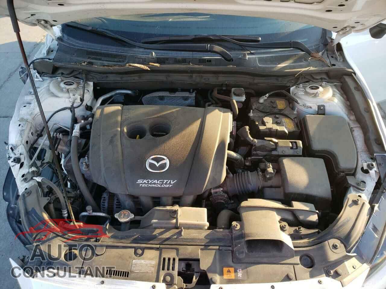 MAZDA 3 2017 - JM1BN1V77H1102830