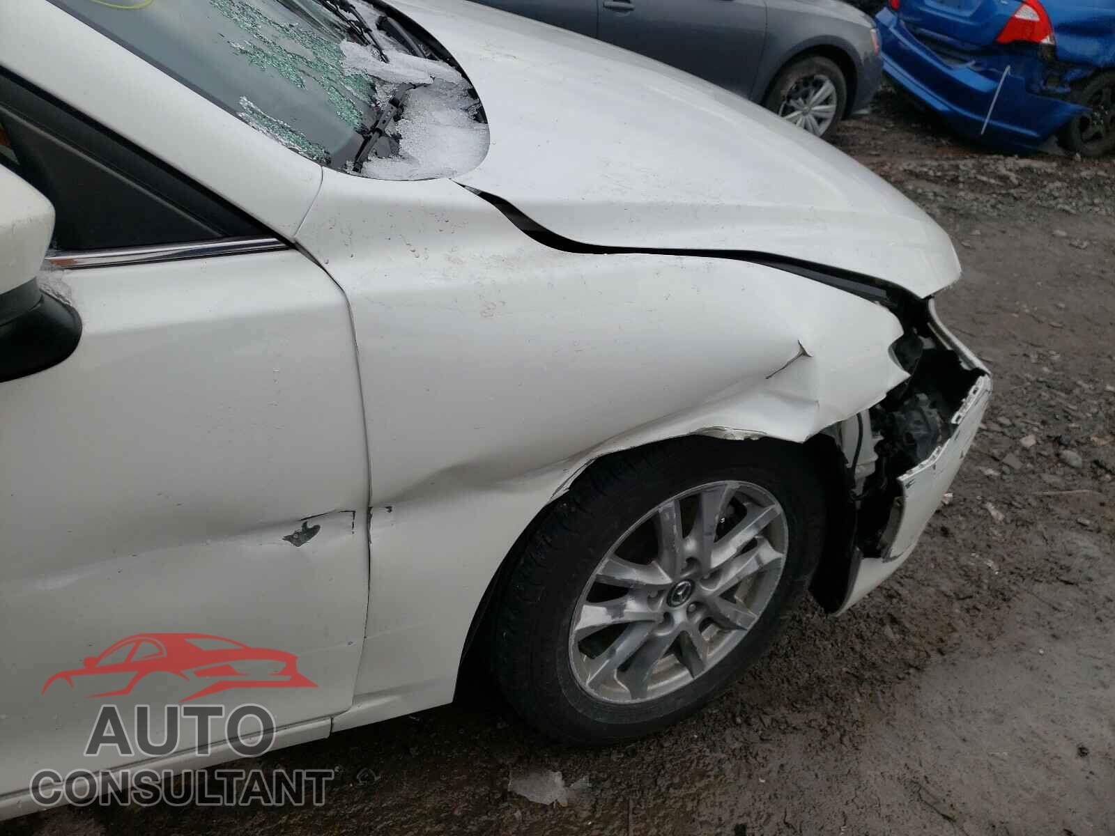 MAZDA 3 2017 - 3MZBN1U70HM132981