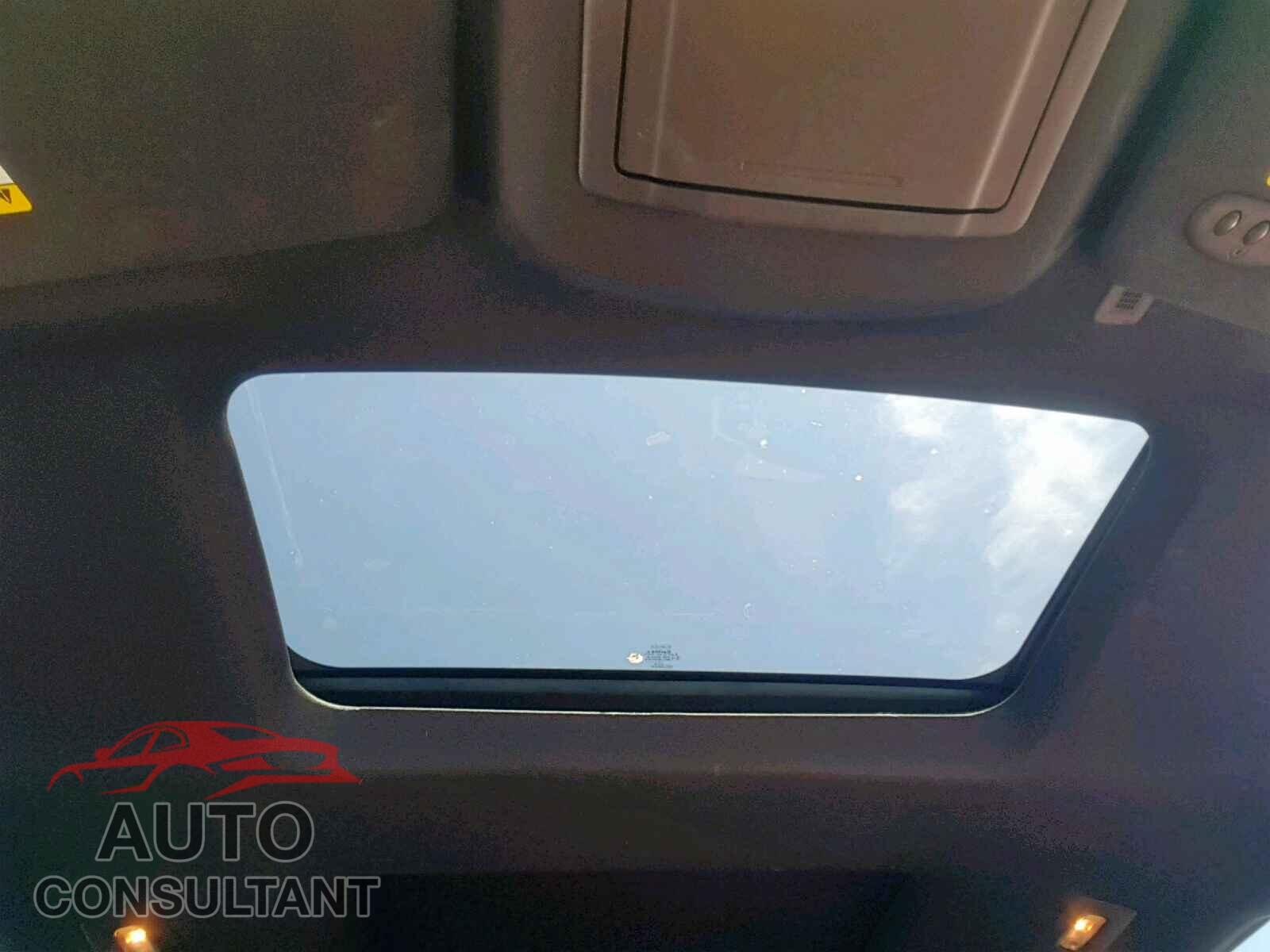 FORD EXPLORER L 2017 - 5YFBURHEXHP700420
