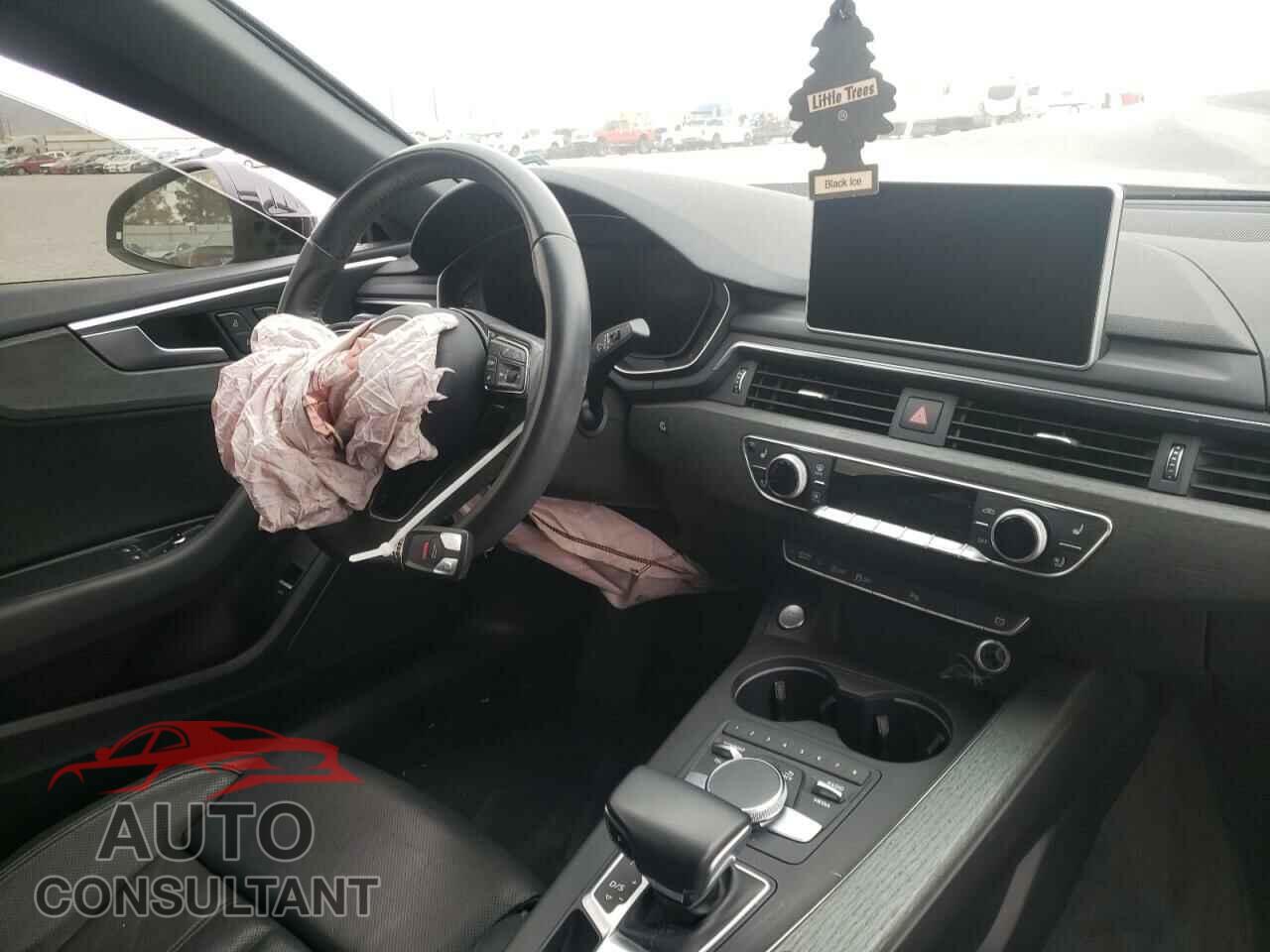 AUDI A5 2018 - WAUTNAF55JA004514
