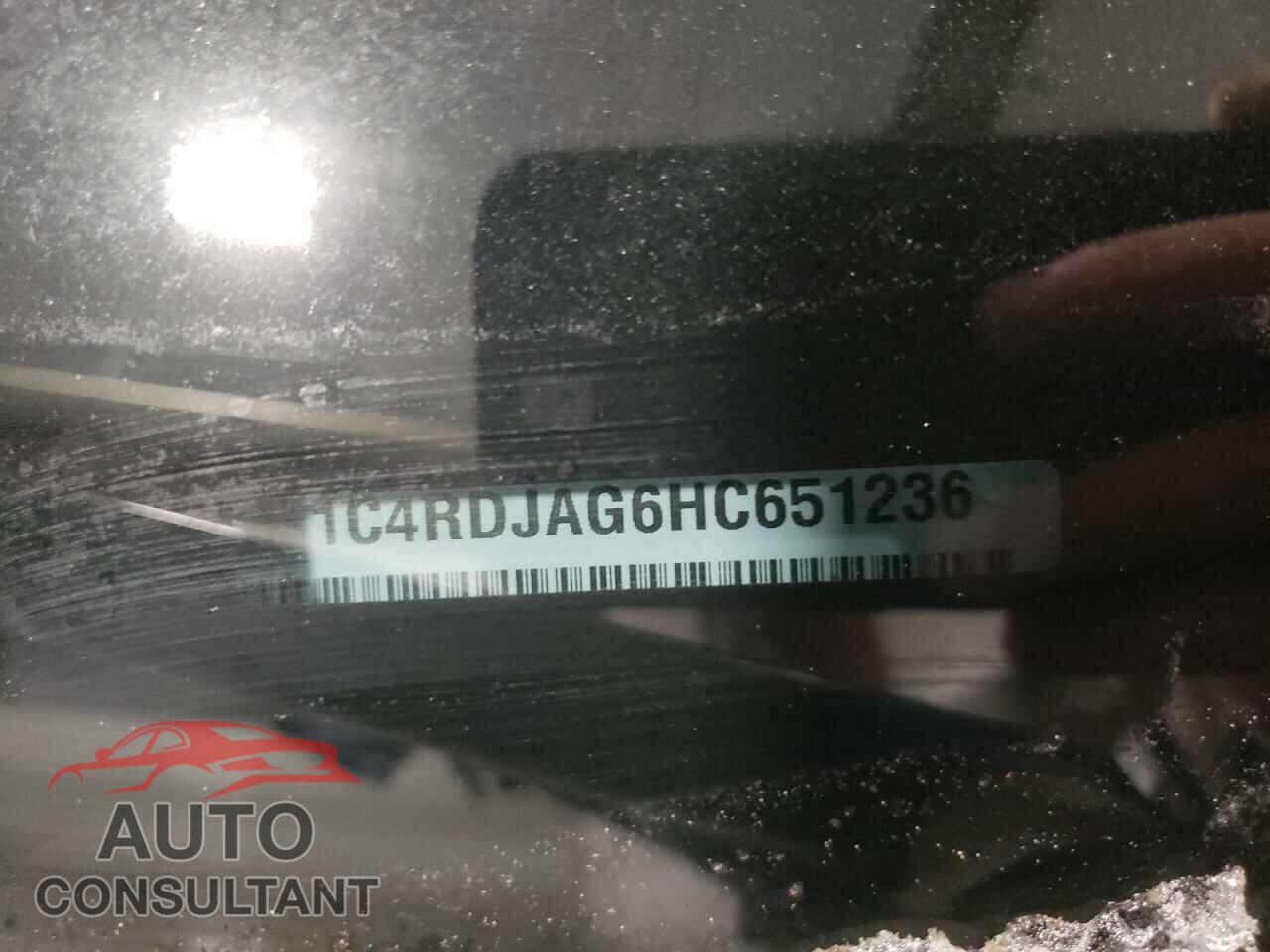 DODGE DURANGO 2017 - 1C4RDJAG6HC651236