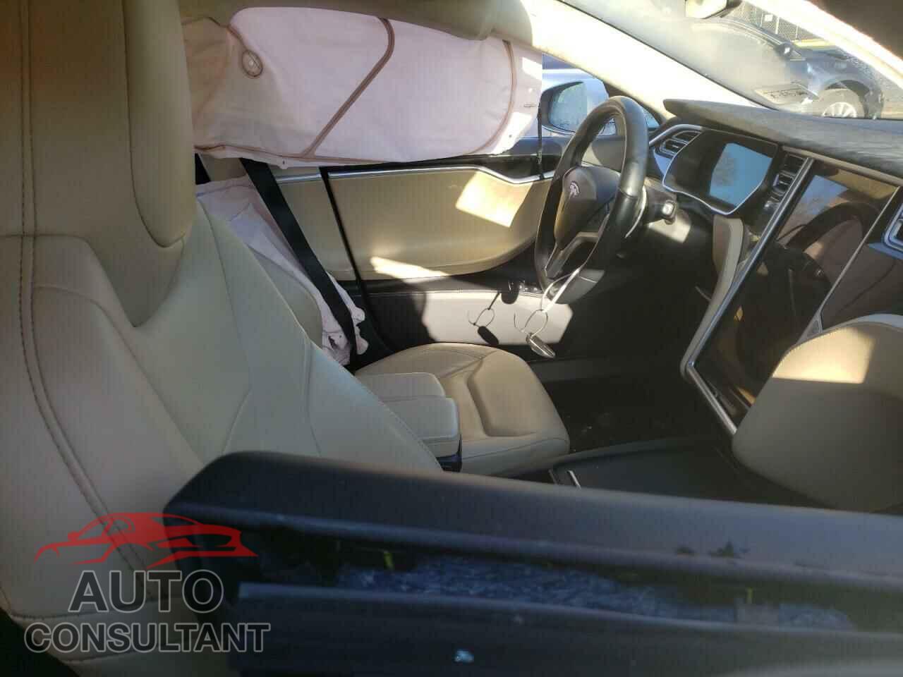 TESLA MODEL S 2016 - 5YJSA1E20GF159795