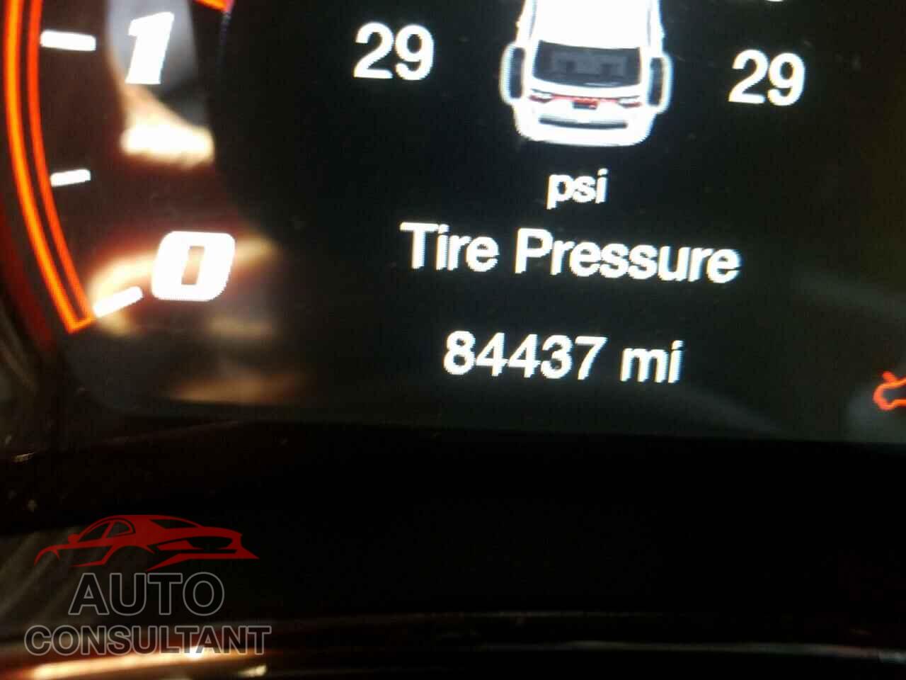 DODGE DURANGO 2018 - 1C4SDJGJ8JC173816