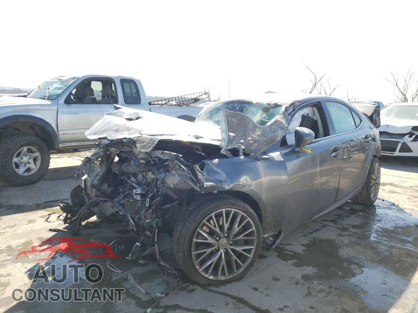 LEXUS IS 2017 - JTHBA1D20H5044018