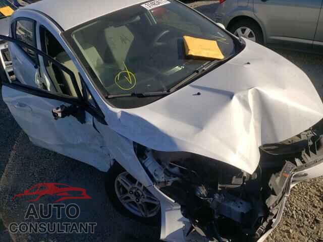 FORD FIESTA 2017 - 3FADP4EJXHM116097