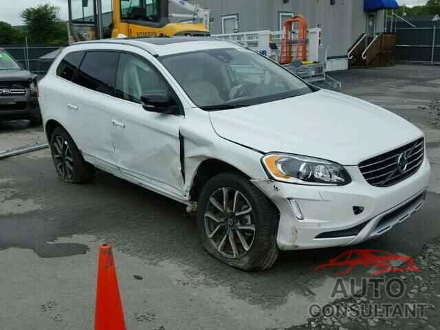 VOLVO XC60 2017 - YV449MRR5H2147072