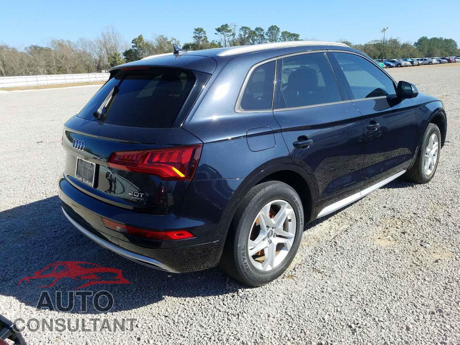 AUDI Q5 2018 - WA1ANAFY2J2108628