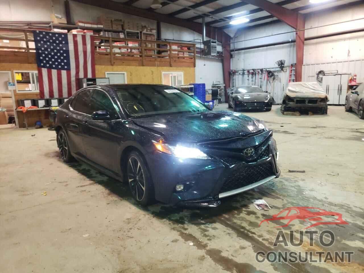 TOYOTA CAMRY 2019 - 4T1B61HK3KU744265