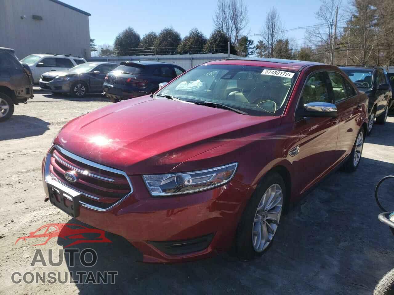FORD TAURUS 2018 - 1FAHP2F84JG101533