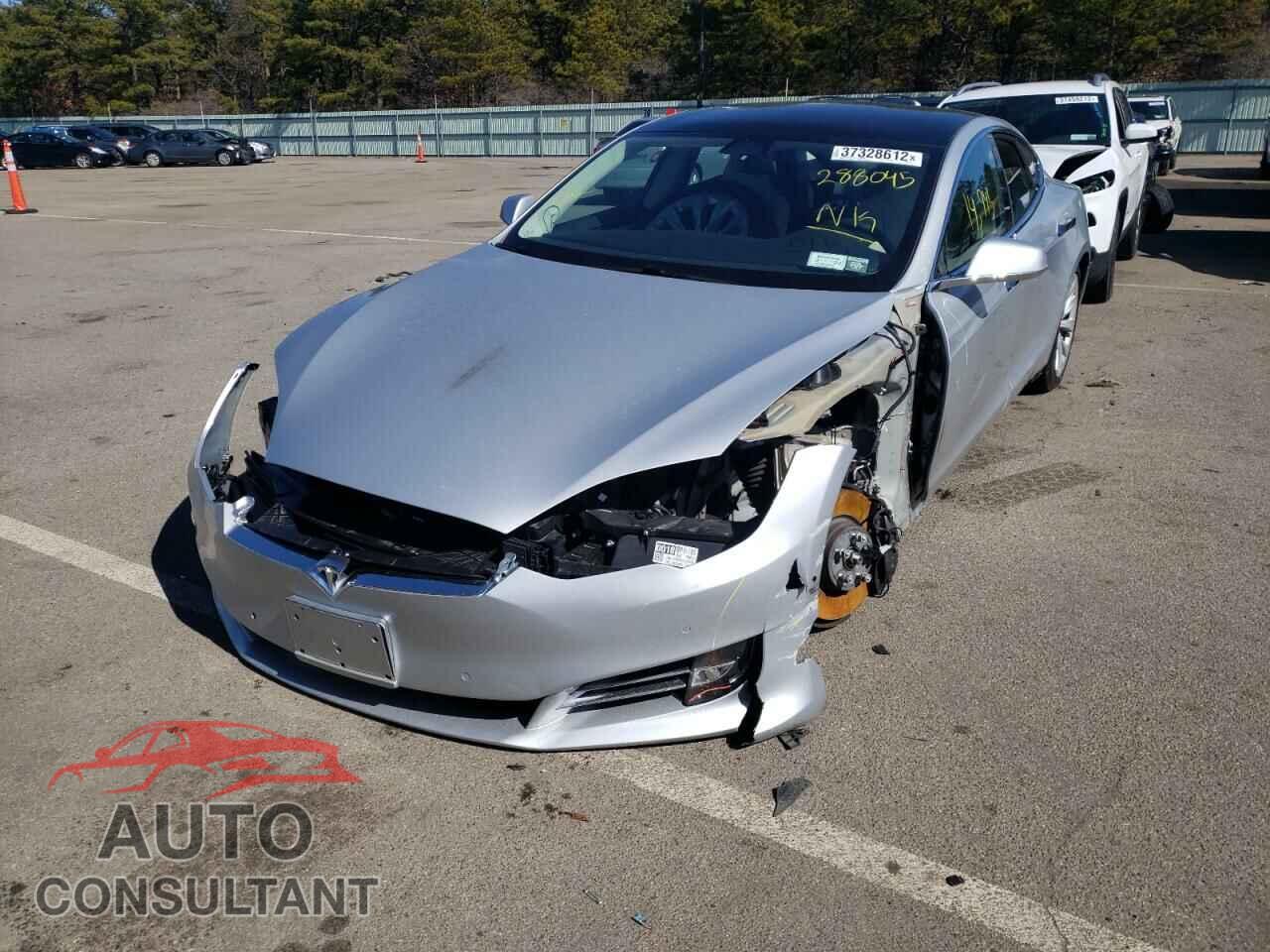 TESLA MODEL S 2018 - 5YJSA1E20JF288045