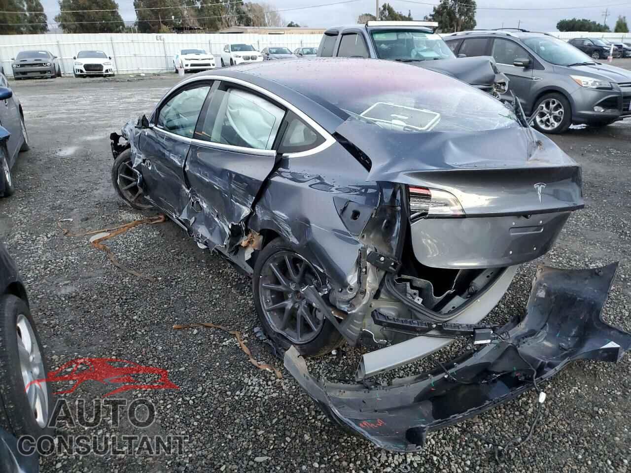 TESLA MODEL 3 2018 - 5YJ3E1EA9JF036830
