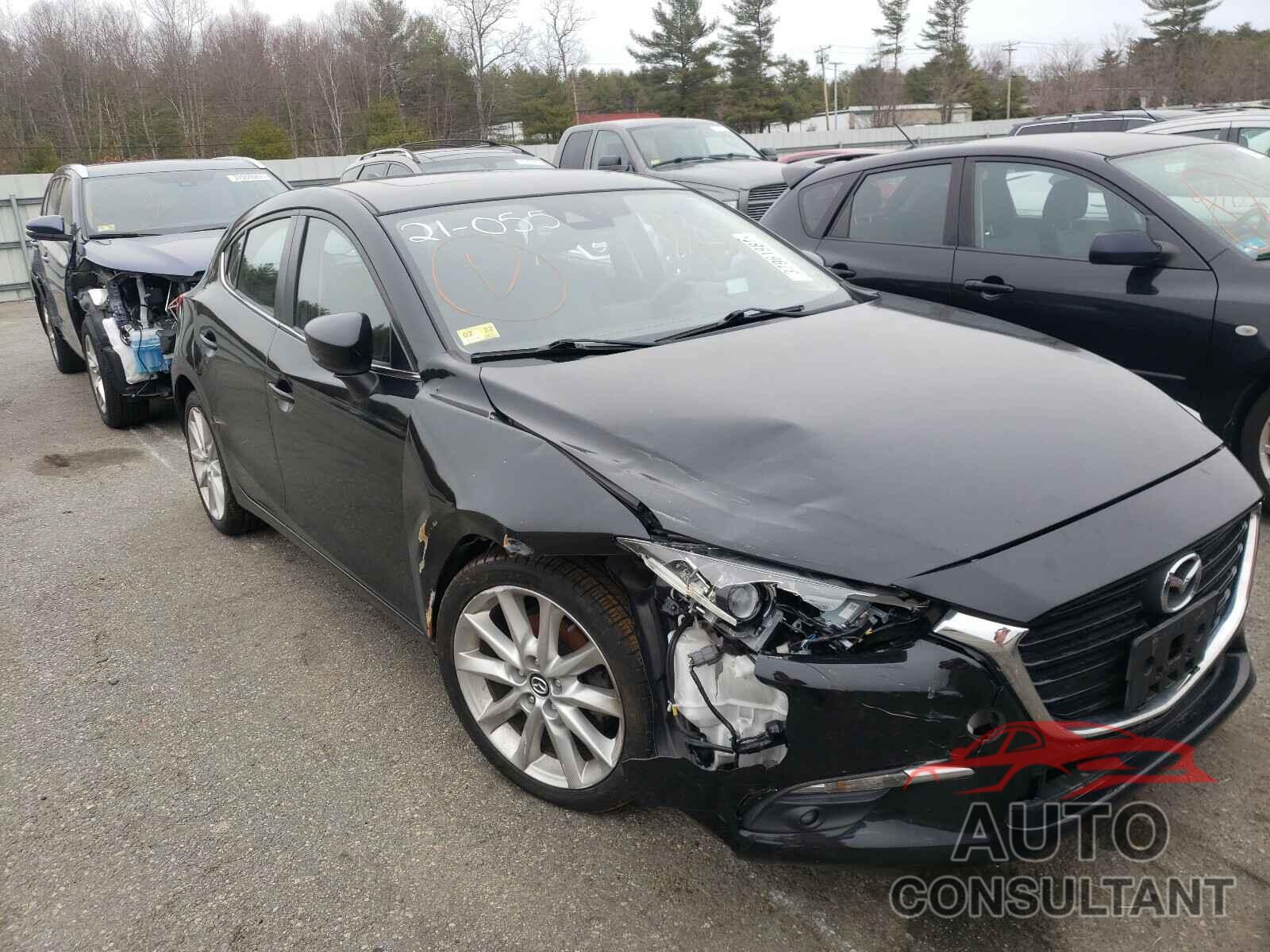 MAZDA 3 2017 - JM1BN1M30H1107625