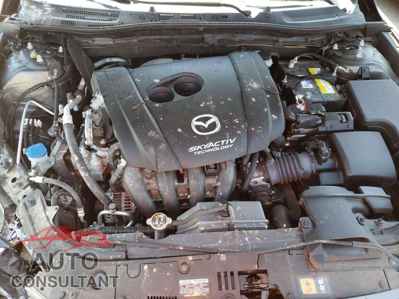 MAZDA 3 2017 - JM1BN1K71H1101239