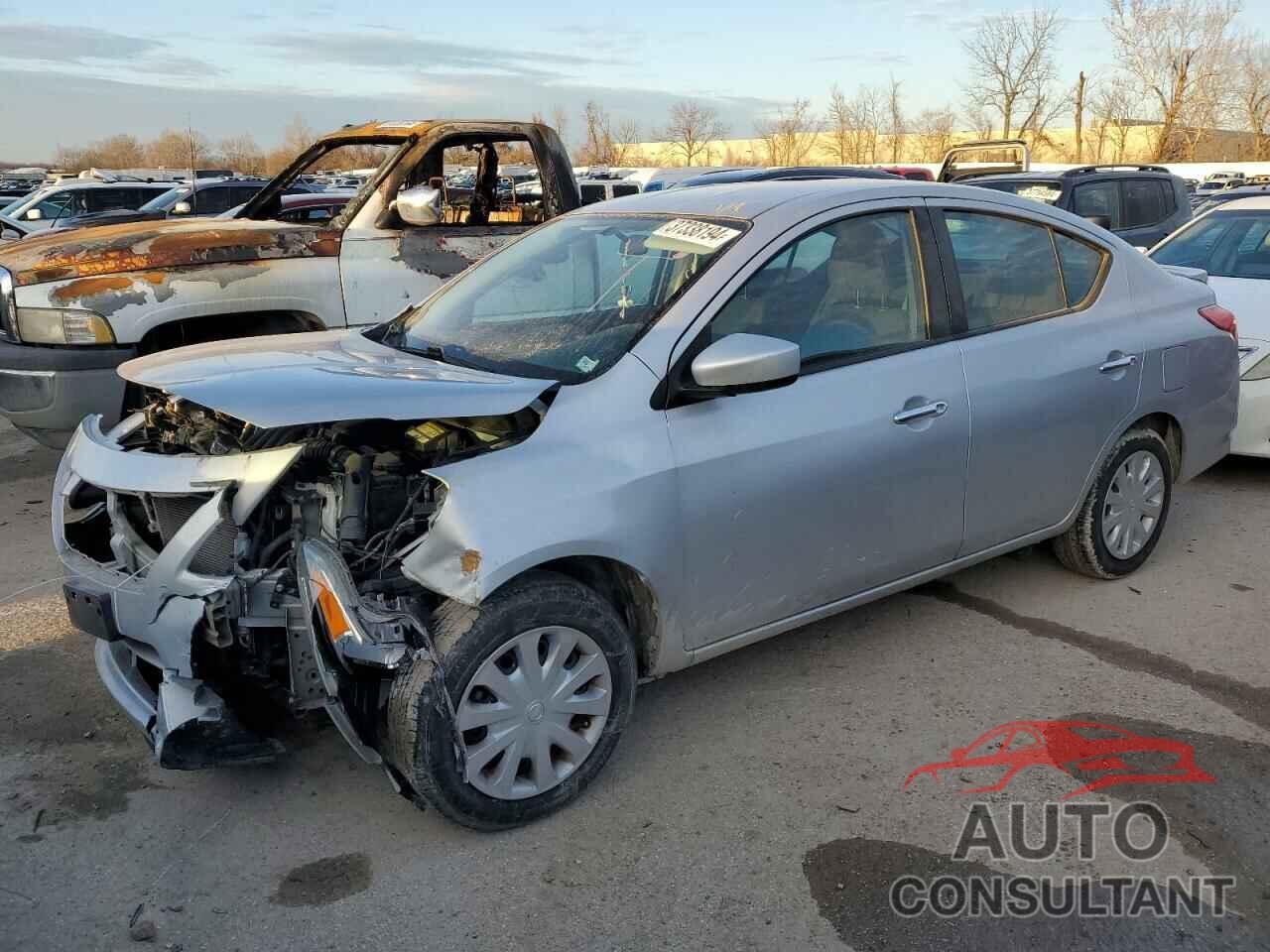 NISSAN VERSA 2019 - 3N1CN7AP4KL833070