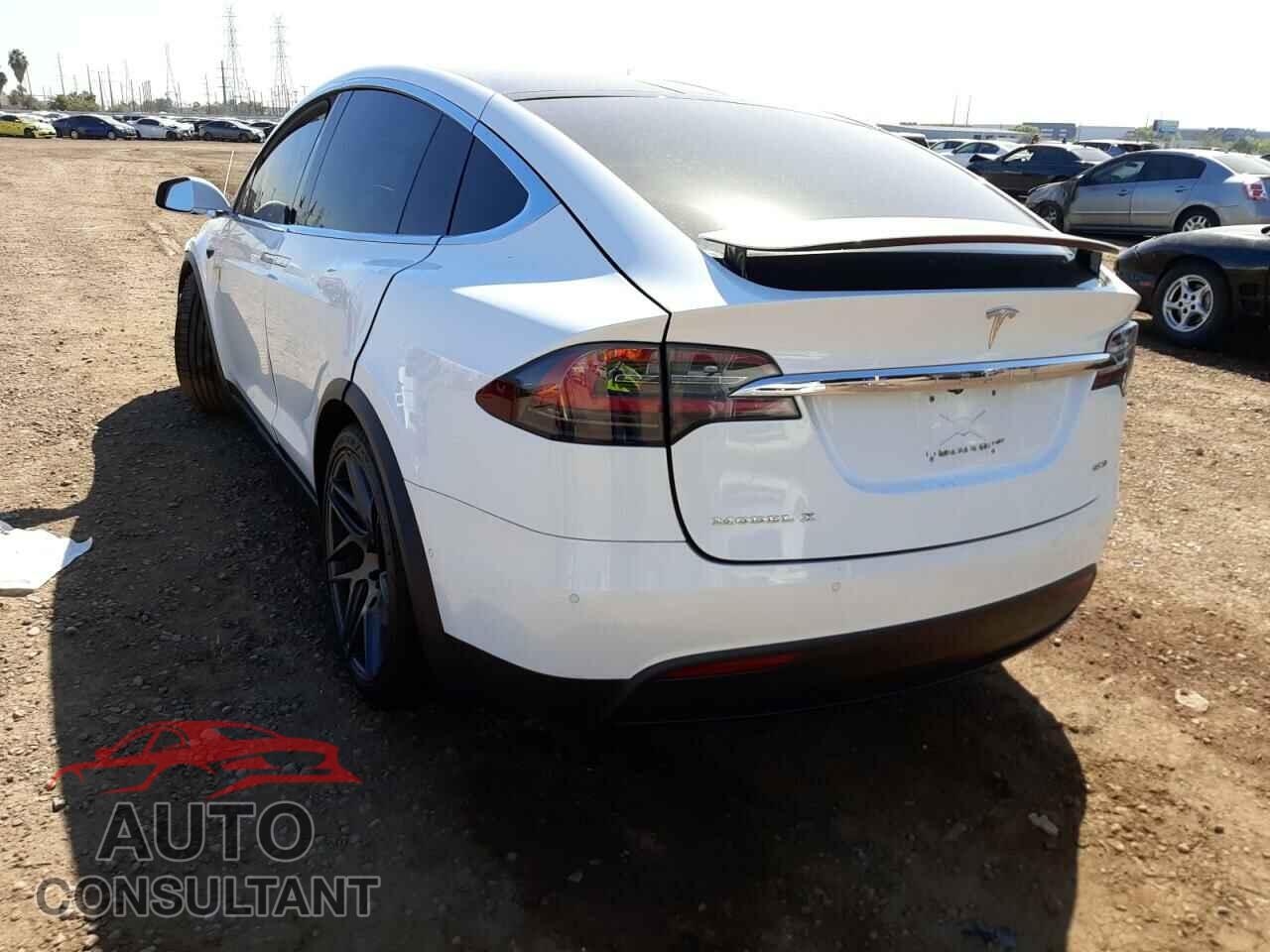 TESLA MODEL X 2016 - 5YJXCBE21GF034312