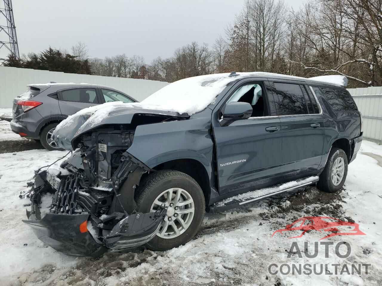 CHEVROLET SUBURBAN 2021 - 1GNSKBKD4MR189646