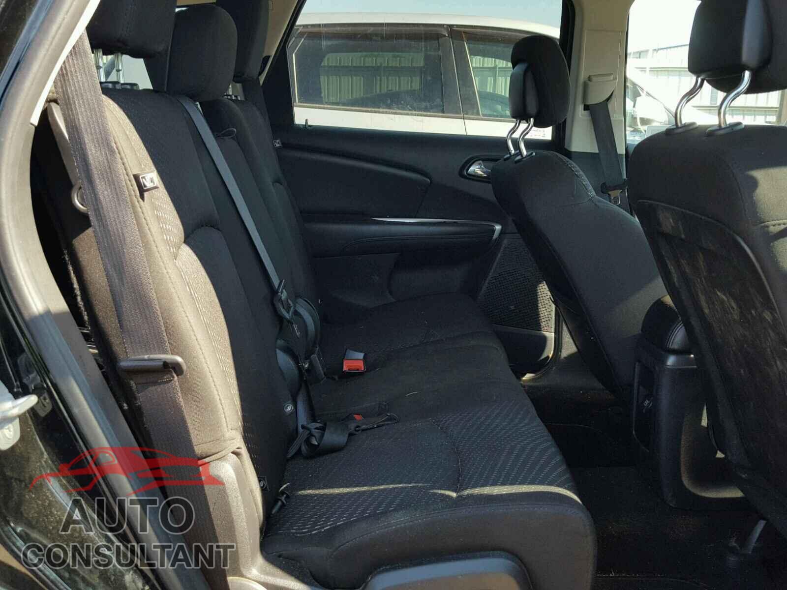 DODGE JOURNEY 2015 - 3C4PDCBGXFT552101