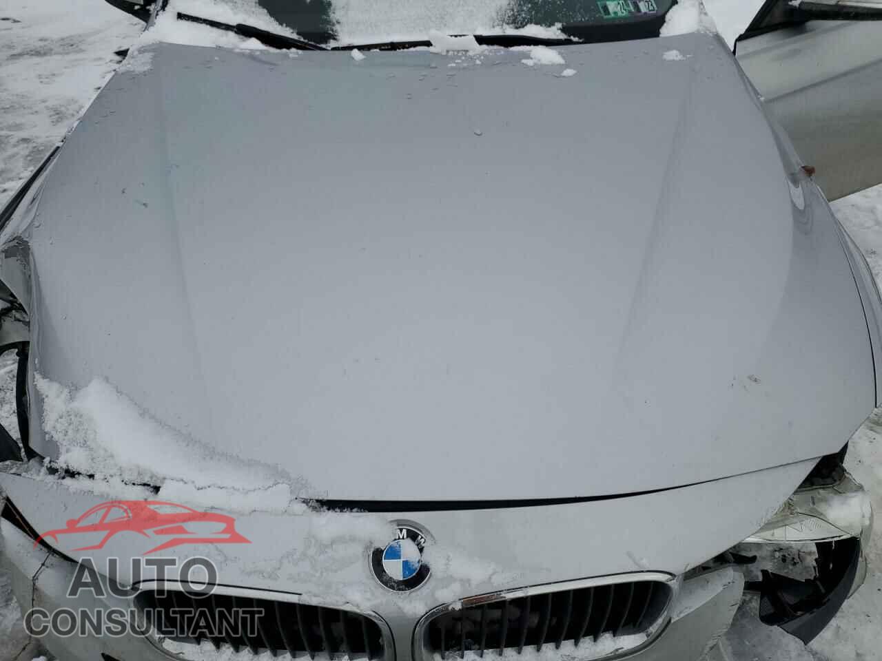 BMW 3 SERIES 2016 - WBA8E5G54GNU21409