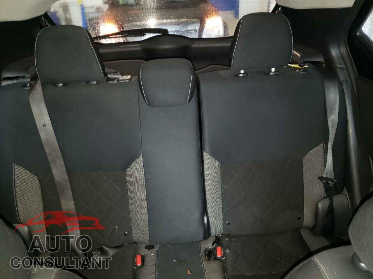 NISSAN KICKS 2019 - 3N1CP5CU3KL481746