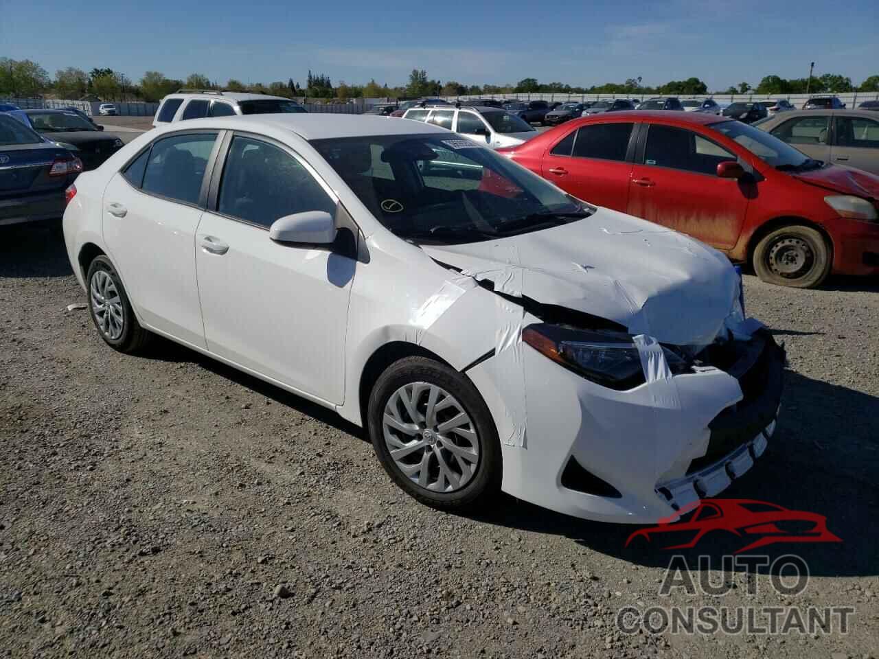 TOYOTA COROLLA 2018 - 2T1BURHE5JC036064