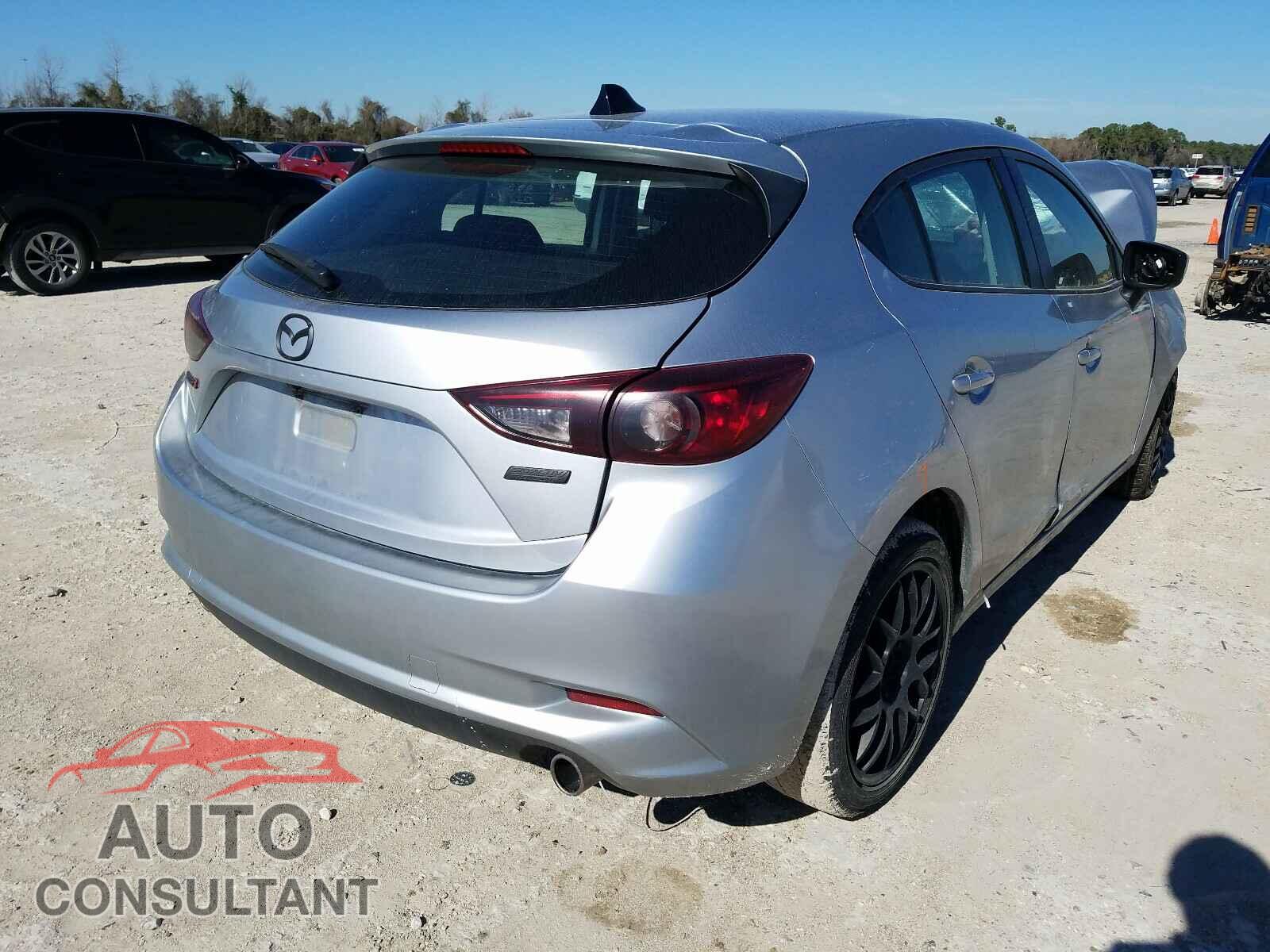MAZDA 3 2017 - 3MZBN1K78HM128423