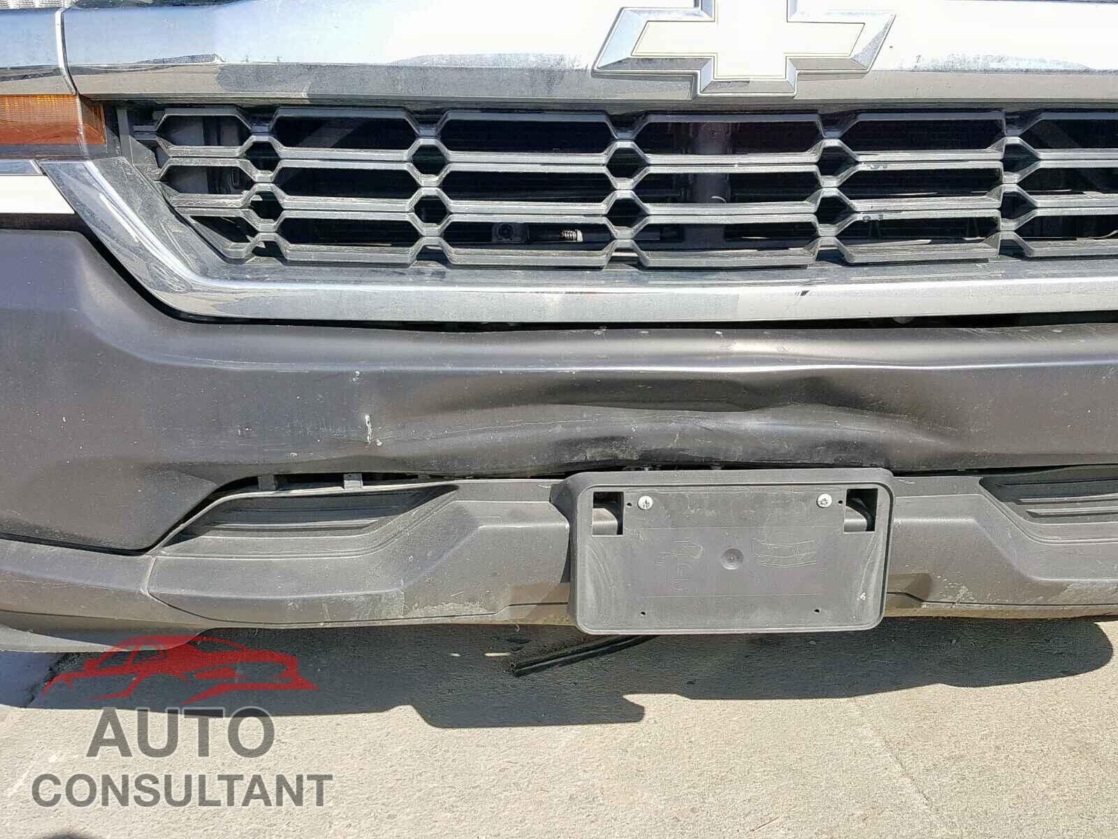 CHEVROLET SILVERADO 2018 - 4T1E31AK8LU010271