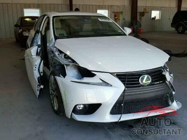 LEXUS IS250 2015 - JTHBF1D21F5057102