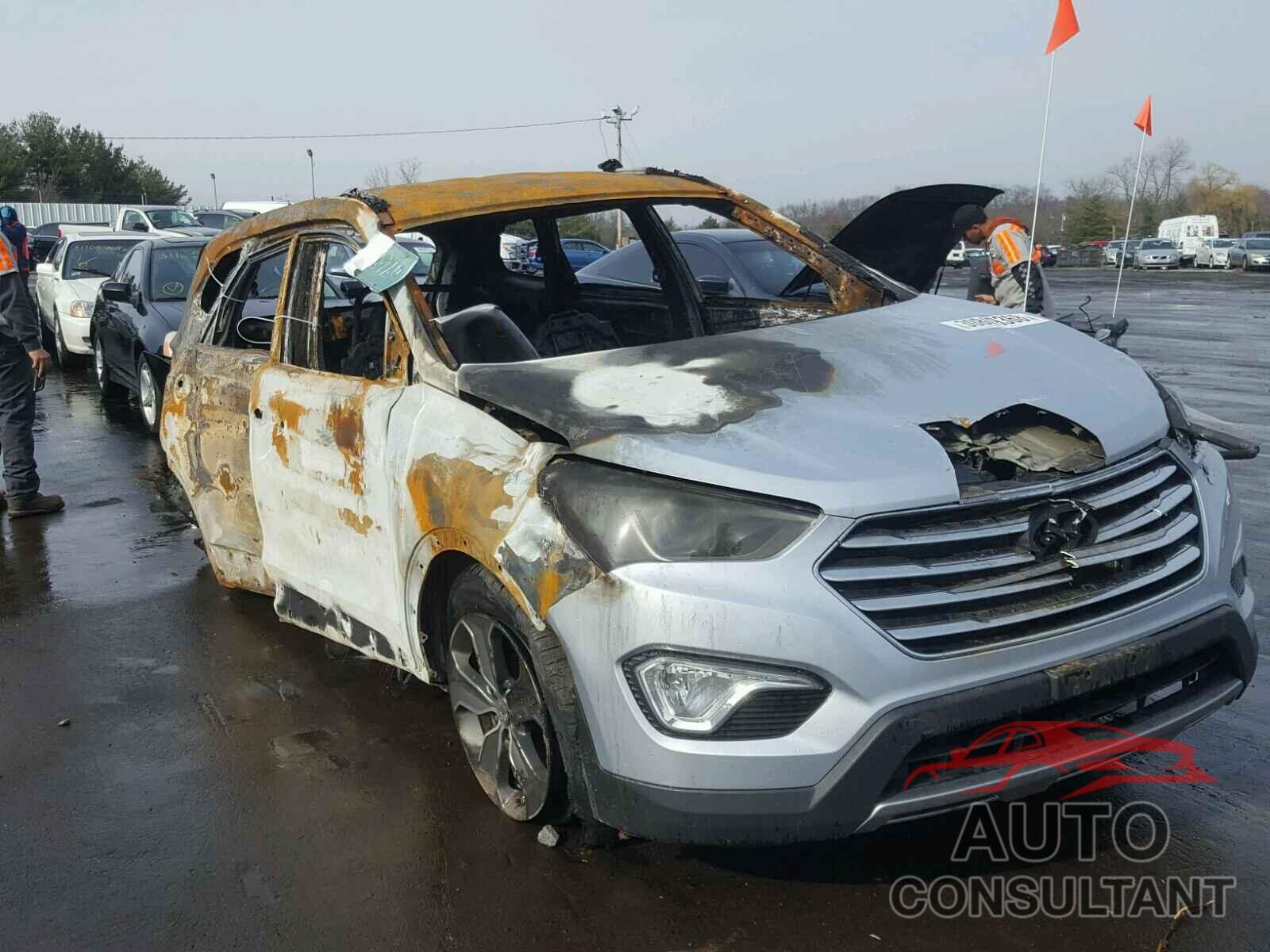 HYUNDAI SANTA FE 2015 - KM8SMDHF6FU113266