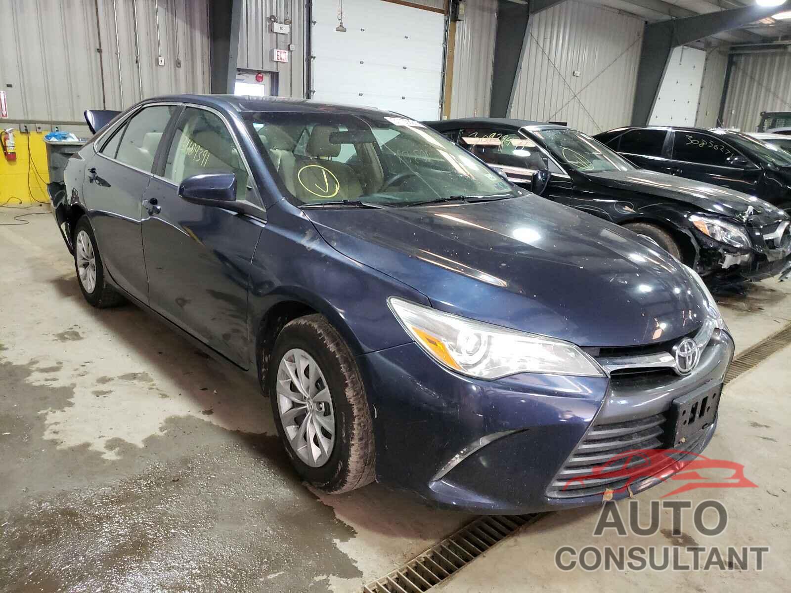 TOYOTA CAMRY 2016 - 4T4BF1FK2GR556207
