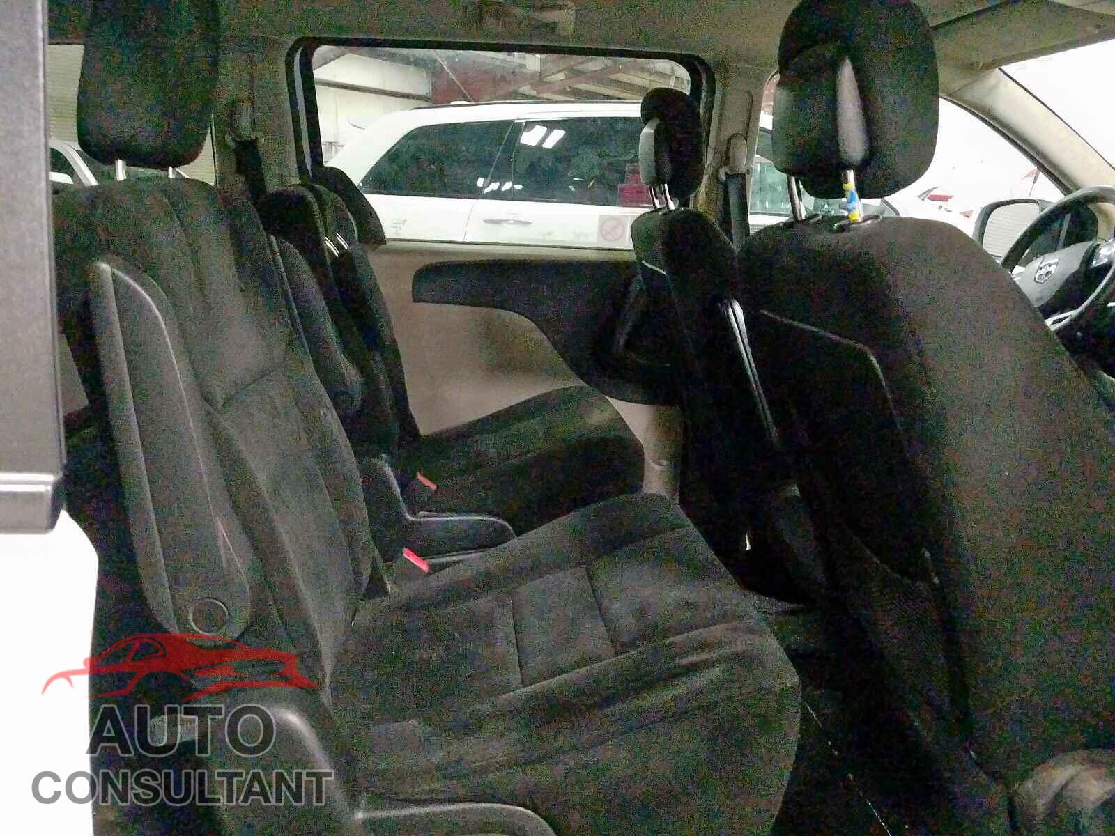 DODGE CARAVAN 2015 - 2T3W1RFVXMW163660