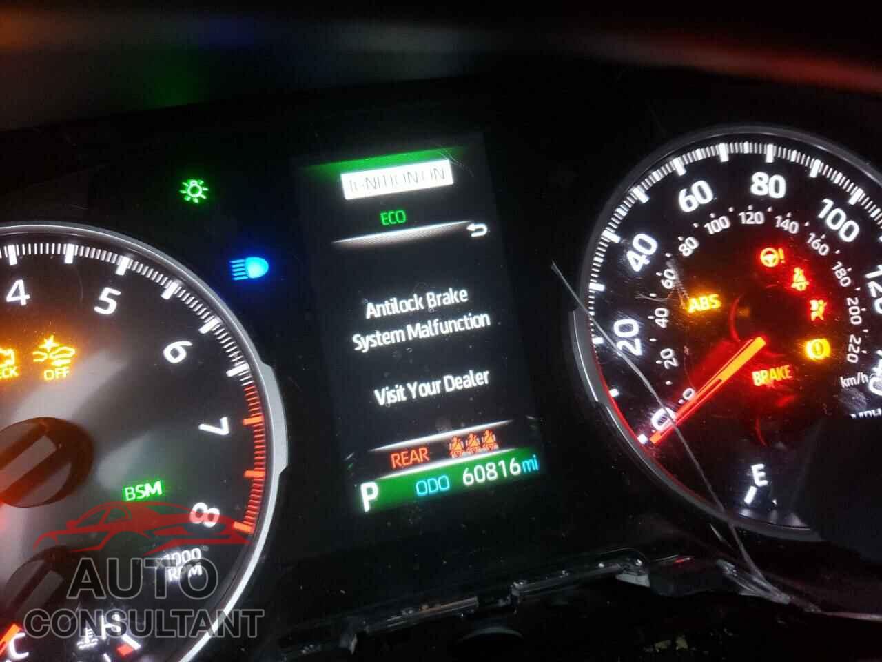 TOYOTA RAV4 2019 - 2T3A1RFV4KC048870