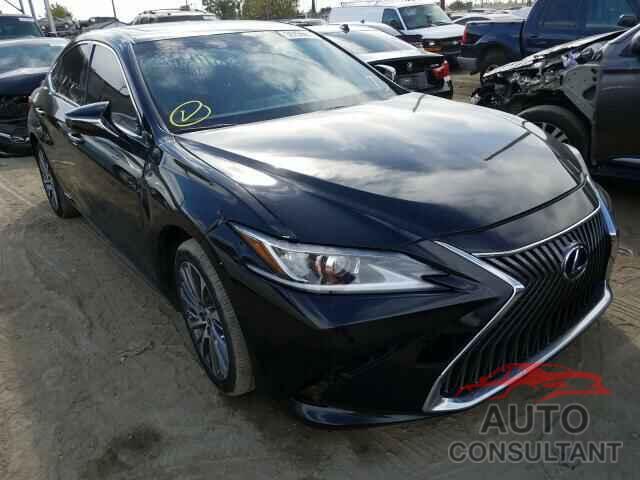 LEXUS ES300 2019 - JTHB21B13K2022997